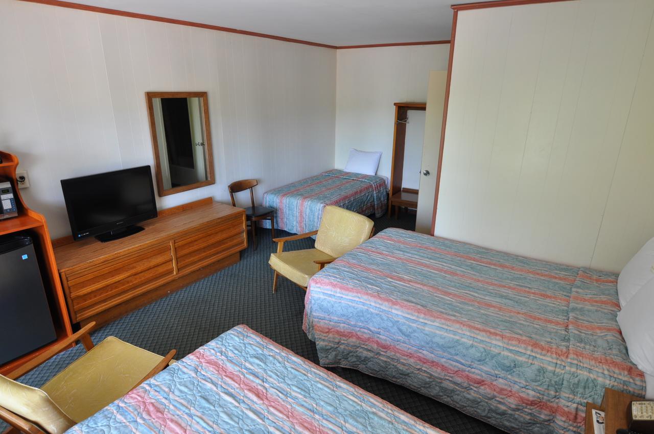 Budget Inn Near Westrock Covington Bagian luar foto